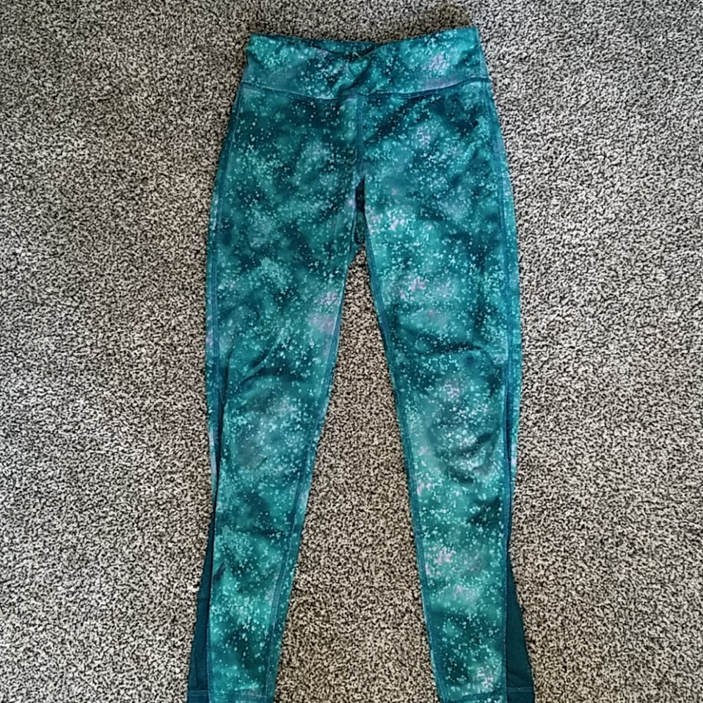 Old navy yoga pants